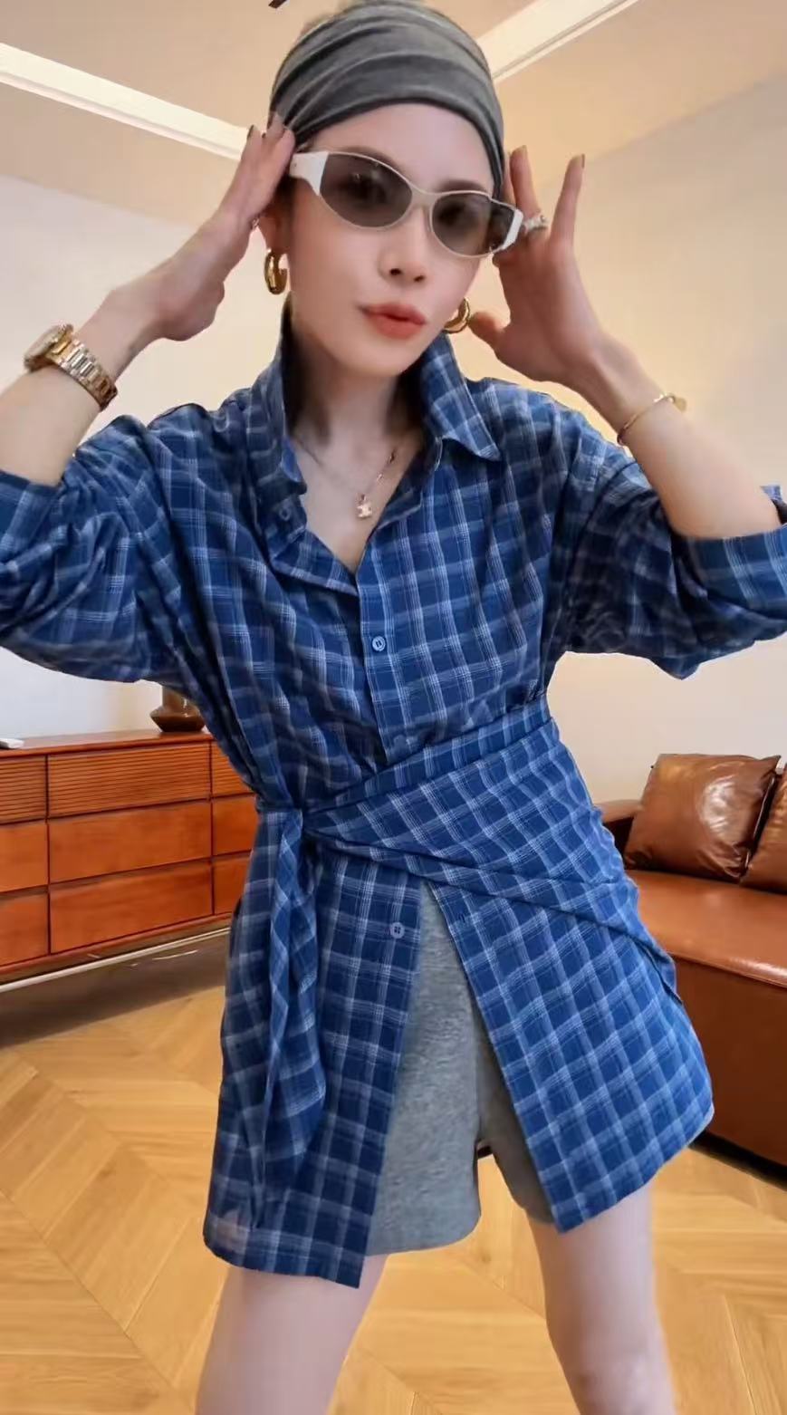 2025 Autumn New Retro Plaid Long Sleeve Collared Shirt Light Cardigan with Pants Set - Image 2