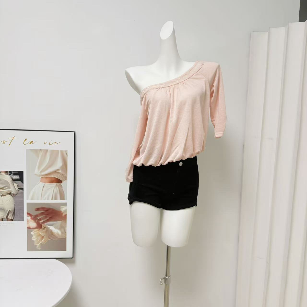 Off-Shoulder Lace Trim Sun Protection Long Sleeve T-Shirt for Women Summer Lyocell Breathable Top - Image 3